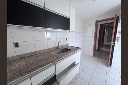 Apartamento à venda com 155m², 3 quartos e 2 vagasCozinha