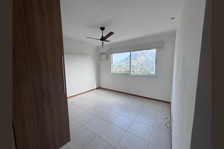 Apartamento à venda com 155m², 3 quartos e 2 vagasSuíte