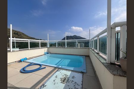 Apartamento à venda com 155m², 3 quartos e 2 vagasCobertura