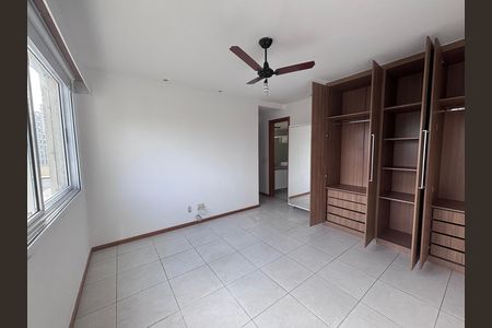 Apartamento à venda com 155m², 3 quartos e 2 vagasSuíte