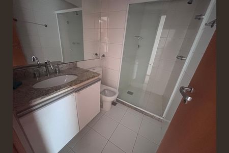 Apartamento à venda com 155m², 3 quartos e 2 vagasBanheiro social