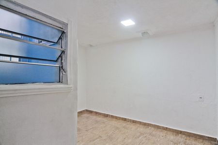 Casa para alugar com 50m², 1 quarto e sem vaga Casa para alugar com 50m², 1 quarto e sem vagaQuarto