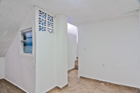 Casa para alugar com 50m², 1 quarto e sem vaga Casa para alugar com 50m², 1 quarto e sem vagaQuarto