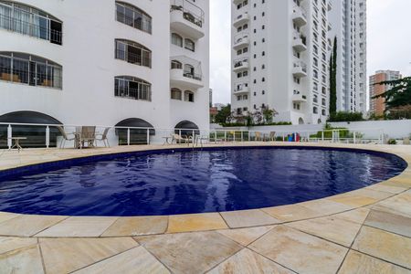 Apartamento à venda com 211m², 4 quartos e 4 vagasÁrea comum