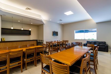 Apartamento à venda com 211m², 4 quartos e 4 vagasÁrea comum