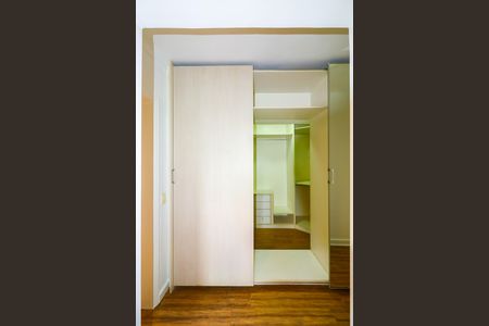 Apartamento à venda com 211m², 4 quartos e 4 vagasSuíte 3