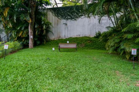 Apartamento à venda com 211m², 4 quartos e 4 vagasÁrea comum