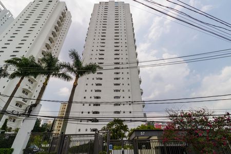 Fachada de apartamento para alugar com 4 quartos, 211m² em Vila Morumbi, São Paulo