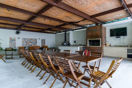 Área comum de apartamento para alugar com 4 quartos, 211m² em Vila Morumbi, São Paulo