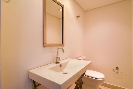 Apartamento à venda com 211m², 4 quartos e 4 vagasLavabo