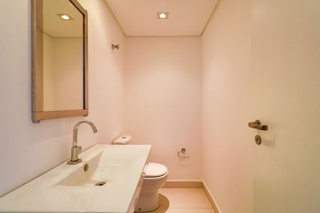 Lavabo de apartamento para alugar com 4 quartos, 211m² em Vila Morumbi, São Paulo