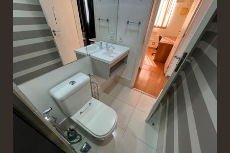 Apartamento para alugar com 50m², 2 quartos e 1 vaga Apartamento para alugar com 50m², 2 quartos e 1 vagaBanheiro