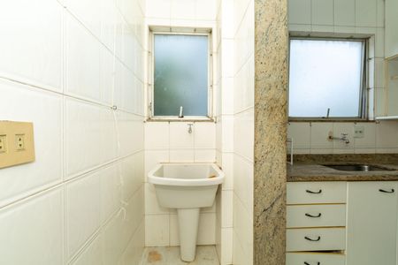 Apartamento à venda com 60m², 3 quartos e 1 vagaÁrea de Serviço