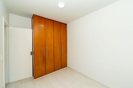 Apartamento à venda com 60m², 3 quartos e 1 vagaQuarto 2