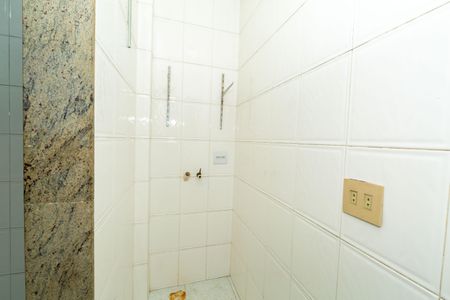 Apartamento à venda com 60m², 3 quartos e 1 vagaÁrea de Serviço