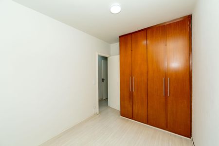Apartamento à venda com 60m², 3 quartos e 1 vagaQuarto 2