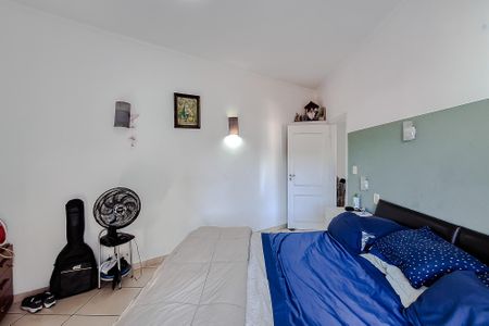 Casa à venda com 134m², 2 quartos e 2 vagasSuíte