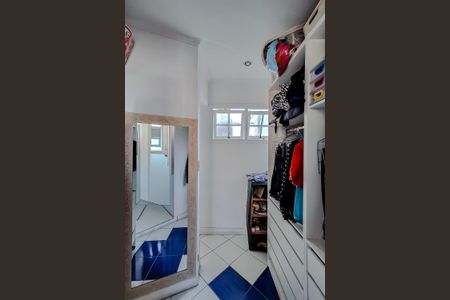 Casa à venda com 134m², 2 quartos e 2 vagasCloset da Suíte