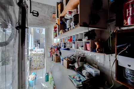 Casa à venda com 134m², 2 quartos e 2 vagasQuarto de Serviço