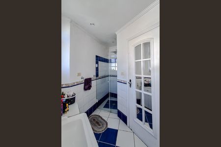 Casa à venda com 134m², 2 quartos e 2 vagasBanheiro da Suíte