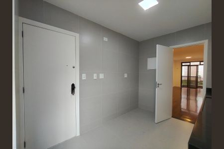 Apartamento à venda com 85m², 2 quartos e 1 vaga Apartamento à venda com 85m², 2 quartos e 1 vagaCozinha