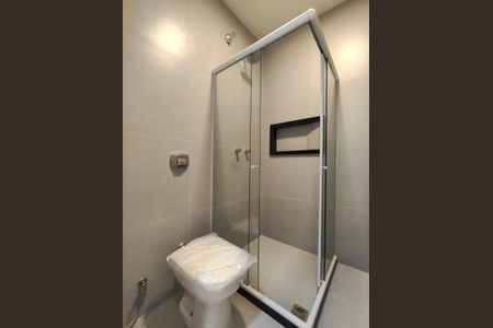 Apartamento à venda com 85m², 2 quartos e 1 vaga Apartamento à venda com 85m², 2 quartos e 1 vagaBanheiro da Suíte
