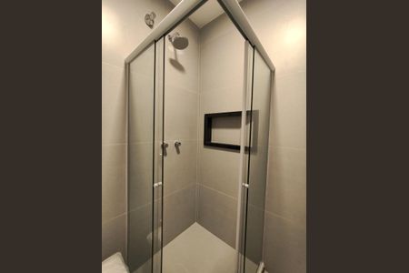 Apartamento à venda com 85m², 2 quartos e 1 vaga Apartamento à venda com 85m², 2 quartos e 1 vagaBanheiro da Suíte