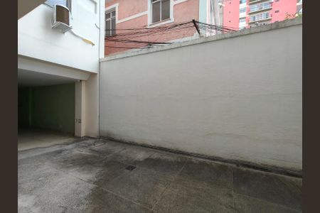 Apartamento à venda com 85m², 2 quartos e 1 vaga Apartamento à venda com 85m², 2 quartos e 1 vagaÁrea comum - Playground