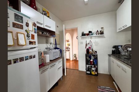Apartamento à venda com 95m², 2 quartos e 1 vagaCozinha