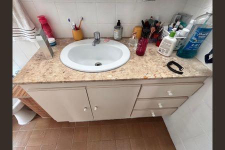 Apartamento à venda com 95m², 2 quartos e 1 vagaBanheiro