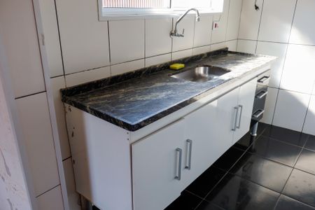 Casa para alugar com 85m², 2 quartos e sem vagaCozinha