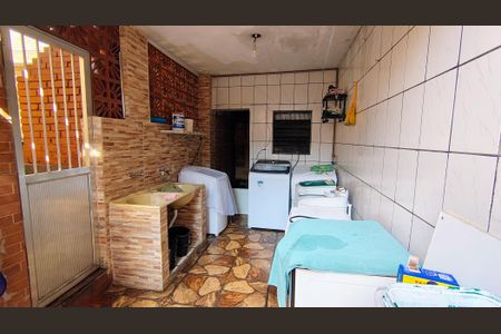 Casa para alugar com 85m², 2 quartos e sem vagaLavanderia