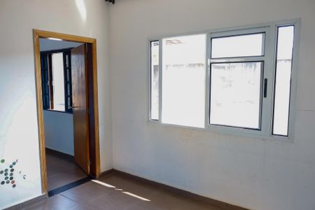 sala de casa para alugar com 2 quartos, 85m² em Jardim Roberto, Osasco
