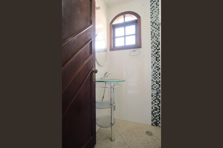 Casa à venda com 300m², 8 quartos e 9 vagasBanheiro da Suíte 3