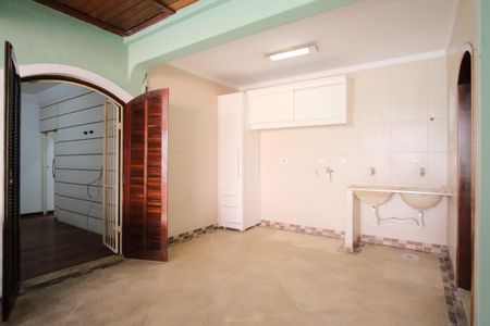 Casa à venda com 300m², 8 quartos e 9 vagasÁrea de Serviço