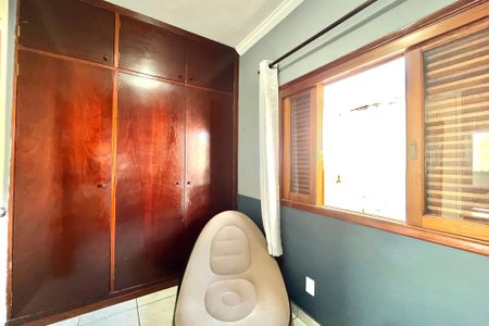 Casa à venda com 80m², 3 quartos e 3 vagasQuarto 2