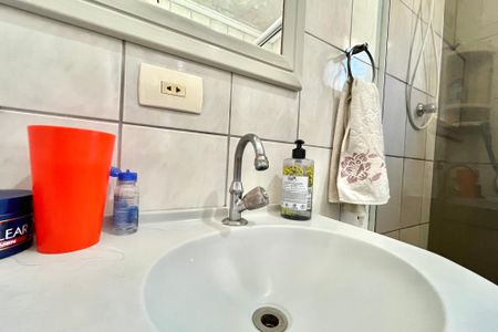 Casa à venda com 80m², 3 quartos e 3 vagasBanheiro Corredor