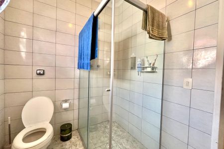 Casa à venda com 80m², 3 quartos e 3 vagasBanheiro da Suíte