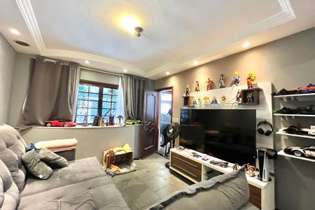 Casa à venda com 80m², 3 quartos e 3 vagasSala