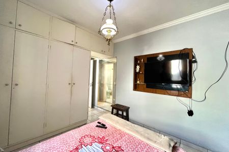 Casa à venda com 80m², 3 quartos e 3 vagasSuíte