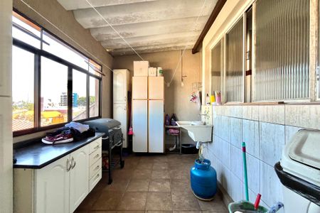 Casa à venda com 80m², 3 quartos e 3 vagasÁrea de Serviço