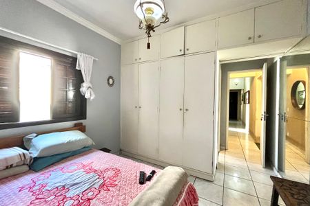 Casa à venda com 80m², 3 quartos e 3 vagasSuíte