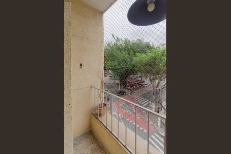 Apartamento à venda com 90m², 1 quarto e sem vagaVaranda