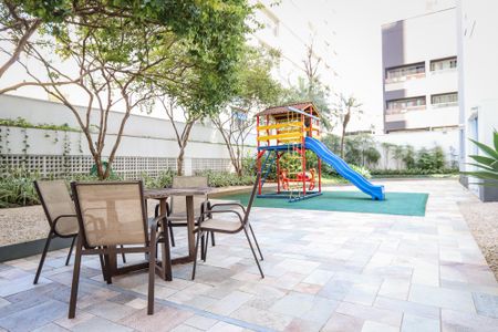 Apartamento para alugar com 54m², 2 quartos e 2 vagasÁrea comum - Playground