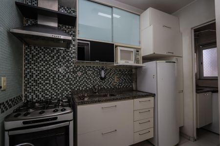 Apartamento para alugar com 54m², 2 quartos e 2 vagasCozinha