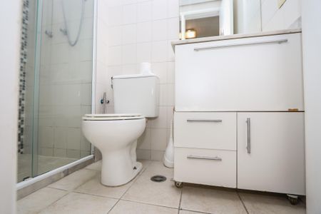 Apartamento para alugar com 54m², 2 quartos e 2 vagasBanheiro da Suíte