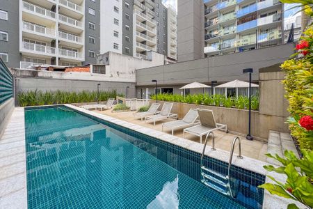 Studio para alugar com 22m², 1 quarto e sem vaga Studio para alugar com 22m², 1 quarto e sem vagaPiscina