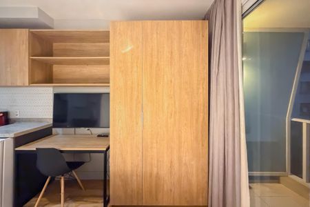 Studio para alugar com 22m², 1 quarto e sem vaga Studio para alugar com 22m², 1 quarto e sem vagaStudio - Armários