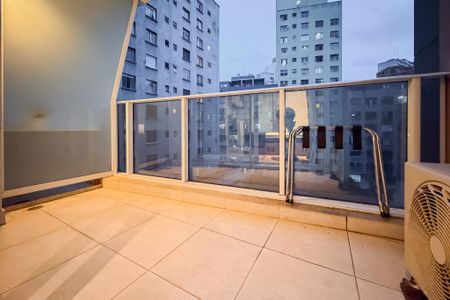Studio - Varanda de kitnet/studio para alugar com 1 quarto, 22m² em Sé, São Paulo
