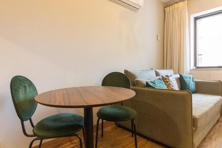 Apartamento para alugar com 42m², 1 quarto e 1 vaga Apartamento para alugar com 42m², 1 quarto e 1 vagaSala